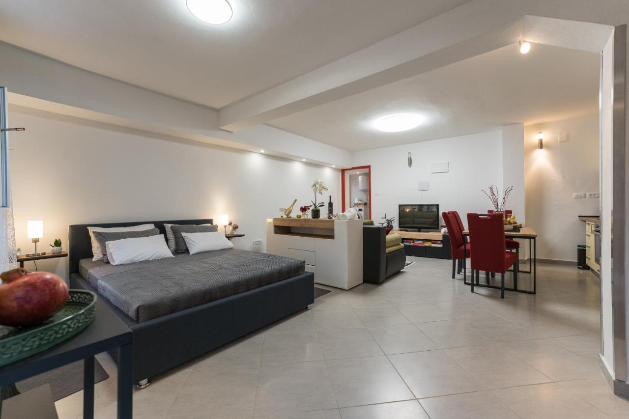 Studio Apartman Mirakul Zadar Extérieur photo
