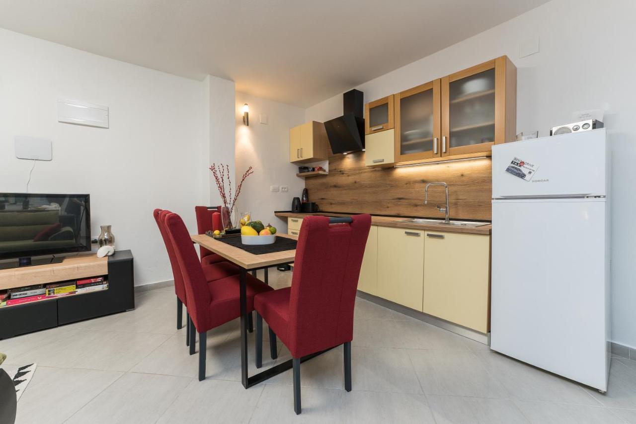 Studio Apartman Mirakul Zadar Extérieur photo